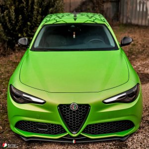 Alfa Romeo Giulia Front Spoiler - Carbon Fiber - Italia Style - Stile Italia - Sport/ Ti/ Veloce - V3 Alfa Romeo Giulia Front Spoiler - Carbon Fiber - Italia Style - Stile Italia - Sport/ Ti/ Veloce - V3